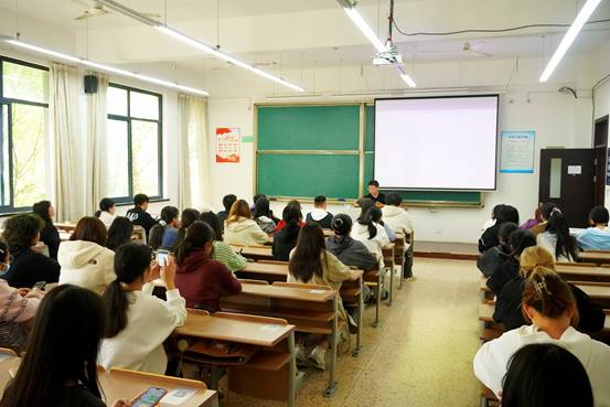 说明: C:\Users\Administrator\AppData\Local\Microsoft\Windows\INetCache\Content.Word\微信图片_20221110150341.jpg